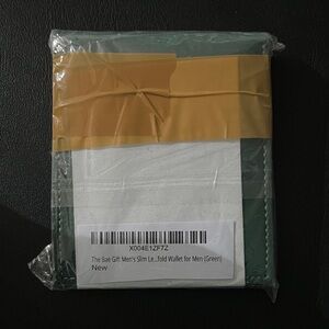 Green Men's Slim Wallet